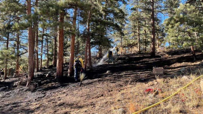 firefighters extinguish fire gross reservoir forest campground october 2021.jpg