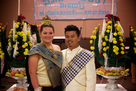 Dennis Kouanchao and his wife at their Lao wedding